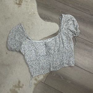 American Eagle floral crop top
